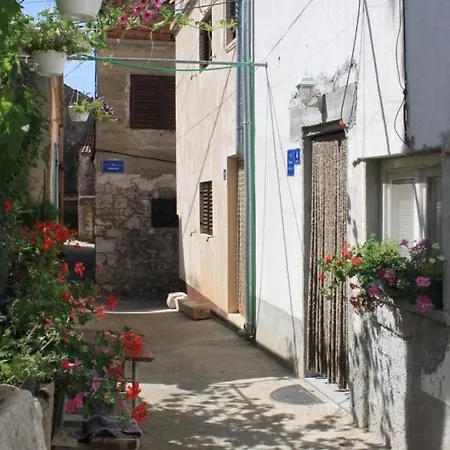 Διαμέρισμα By The Sea Tkon, Pasman - 8227 *